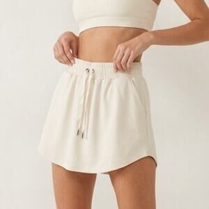 AS Revival Cream Active Skort Shorts Sz XS